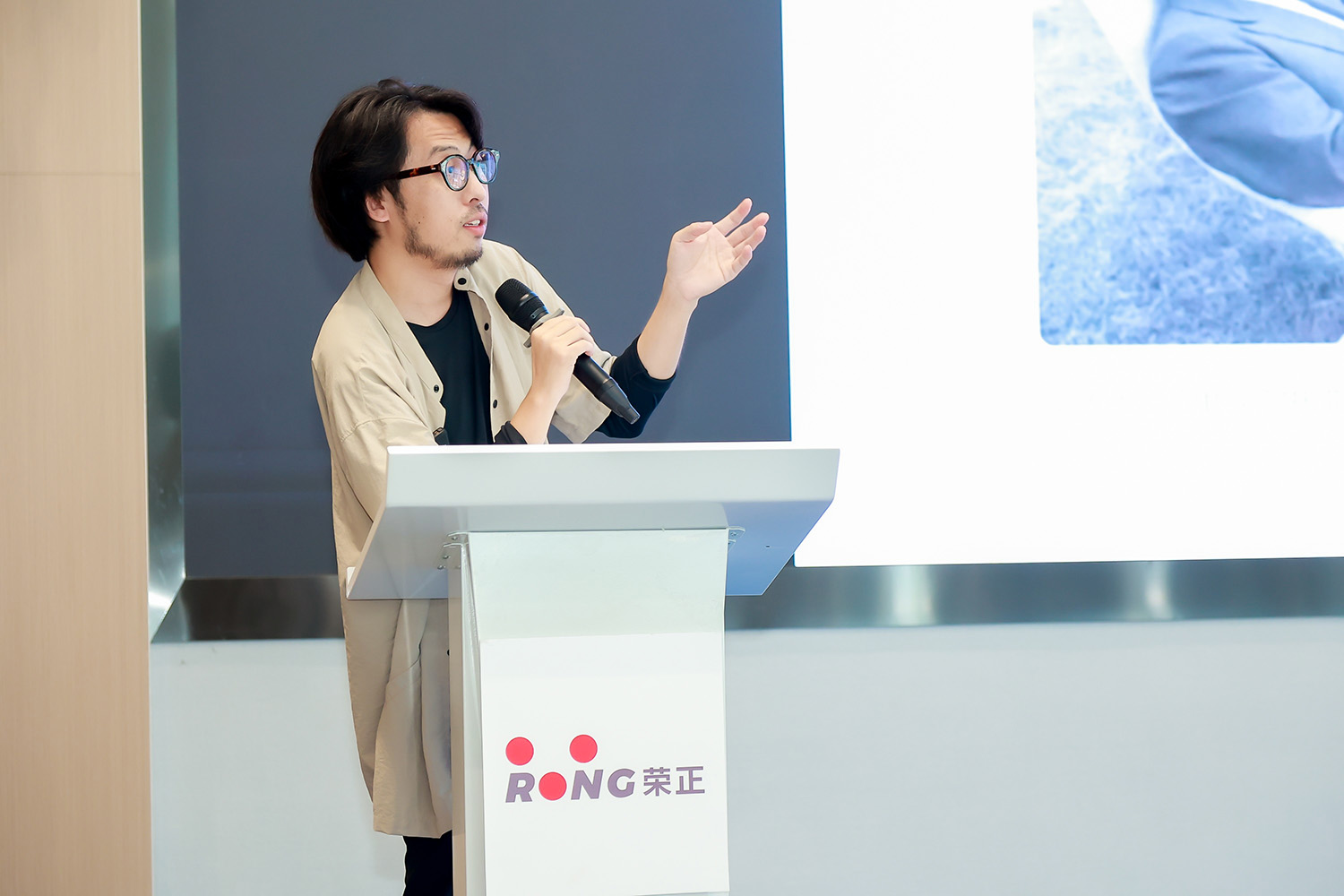 1690789397650206.jpg 演講 (6).JPG