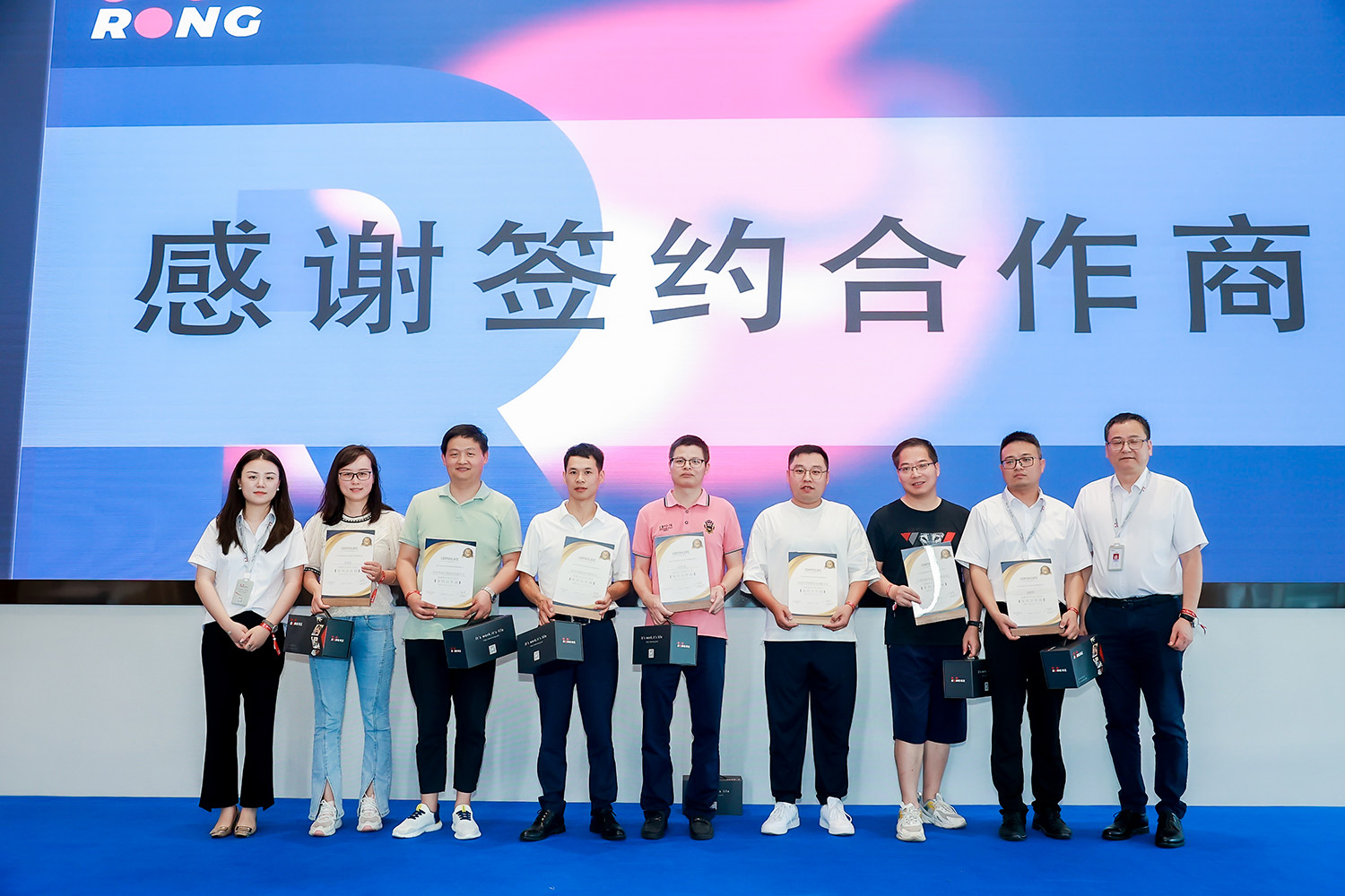 1690789541424083.jpg 簽約 (9).JPG